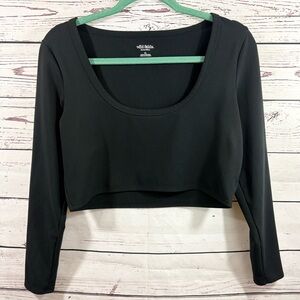 Wild Fable Black Butter Bliss Athletic Workout Crop Top in Size XL EUC